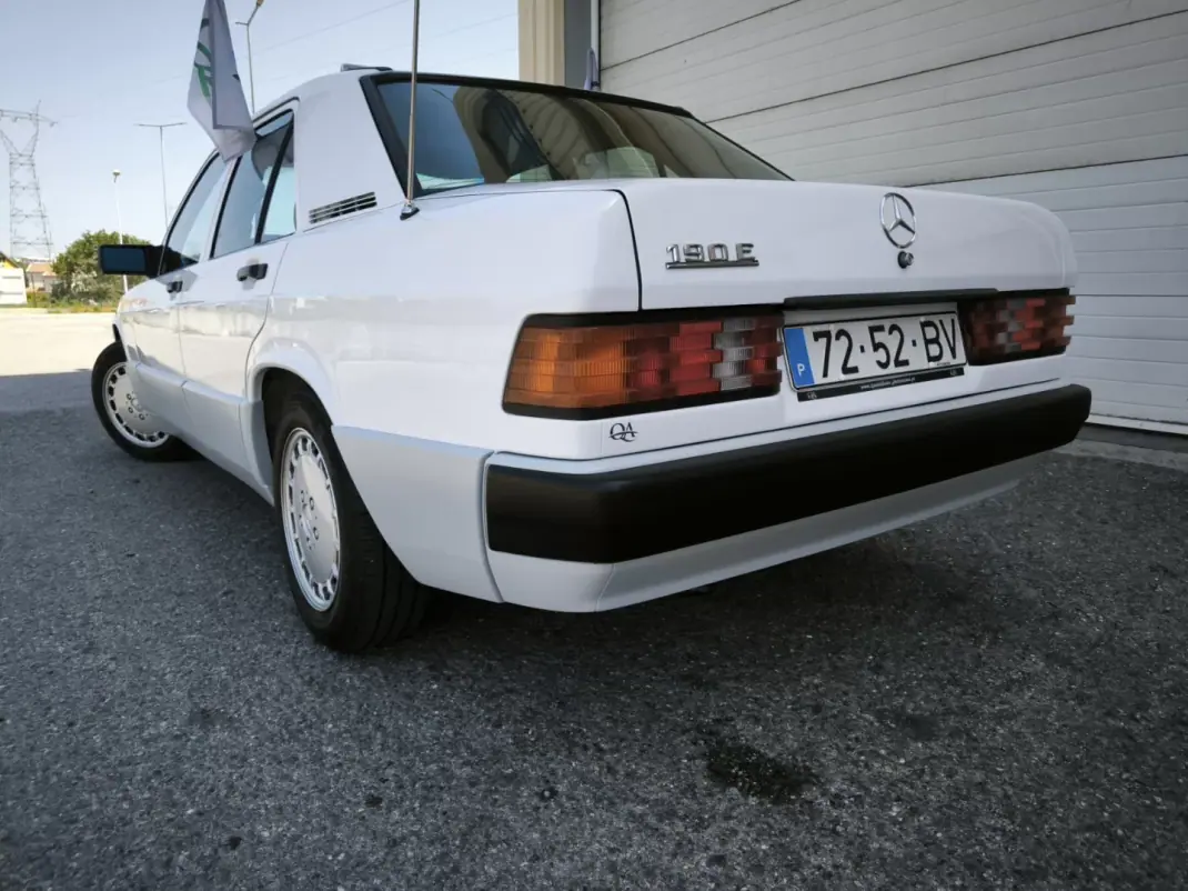 Mercedes-Benz 1993 - 9950 EUR, 89439 km - AUTO.MOTO.pt - 89439km - foto 33 de 60