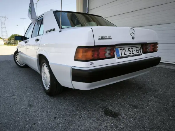 Mercedes-Benz 1993 - 9950 EUR, 89439 km - AUTO.MOTO.pt - 89439km - foto 33 de 60