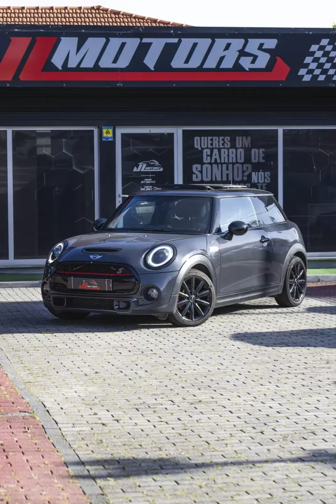 MINI 3 Portas 2014 - 17900 EUR, 187871 km - AUTO.MOTO.pt - 187871km - foto 5 de 26
