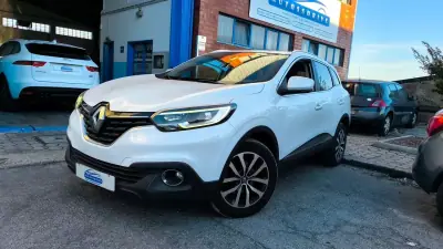 Renault Kadjar 2017 - 12500 EUR, 93000 km - 93000km - foto 10 de 15