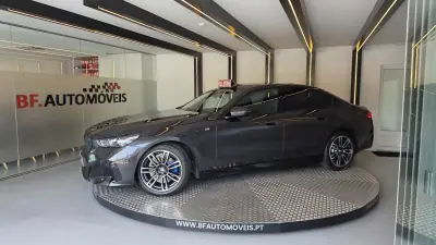 BMW 520 2023 - 49900 EUR, 46079 km - AUTO.MOTO.pt - 46079km - foto 12 de 60