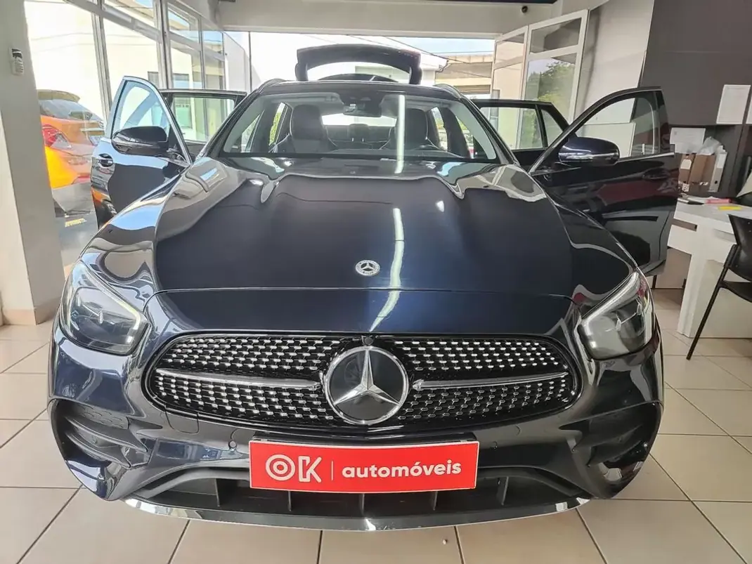 Mercedes-Benz E 300 2022 - 34350 EUR, 110000 km - AUTO.MOTO.pt - 110000km - foto 22 de 37