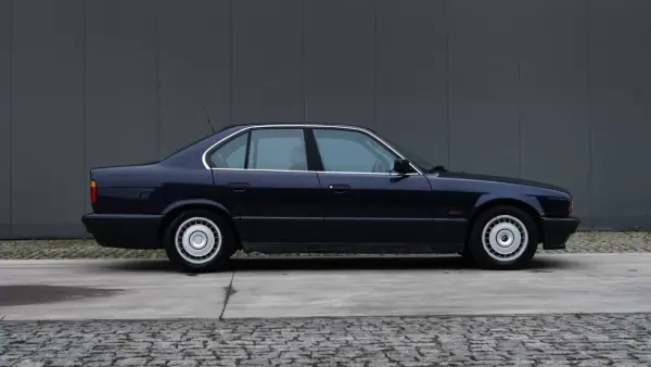 BMW 520 1994 - 5900 EUR, 241000 km - AUTO.MOTO.pt - 241000km - foto 4 de 19