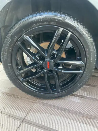 SEAT Ibiza 2016 - 13900 EUR, 118800 km - AUTO.MOTO.pt - 118800km - foto 9 de 24