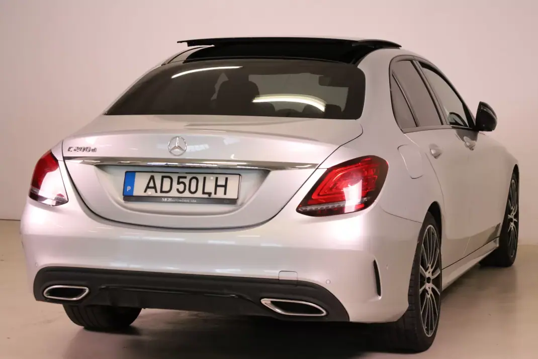 Mercedes-Benz C 200 2019 - 26990 EUR, 136463 km - AUTO.MOTO.pt - 136463km - foto 23 de 43