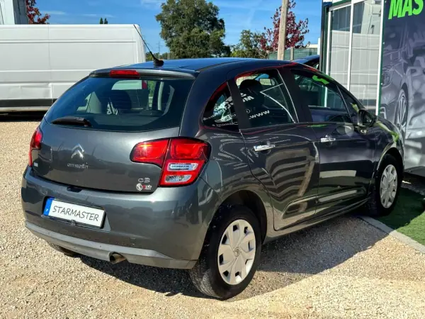 Citroën C3 2012 - 7450 EUR, 183478 km - AUTO.MOTO.pt - 183478km - foto 8 de 18