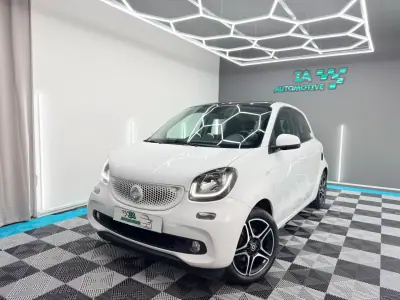 Smart ForFour 2015 - 8250 EUR, 144000 km - AUTO.MOTO.pt - 144000km - foto 1 de 21