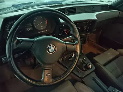 BMW M6 1988 - 79900 EUR, 200000 km - AUTO.MOTO.pt - 200000km - foto 23 de 31