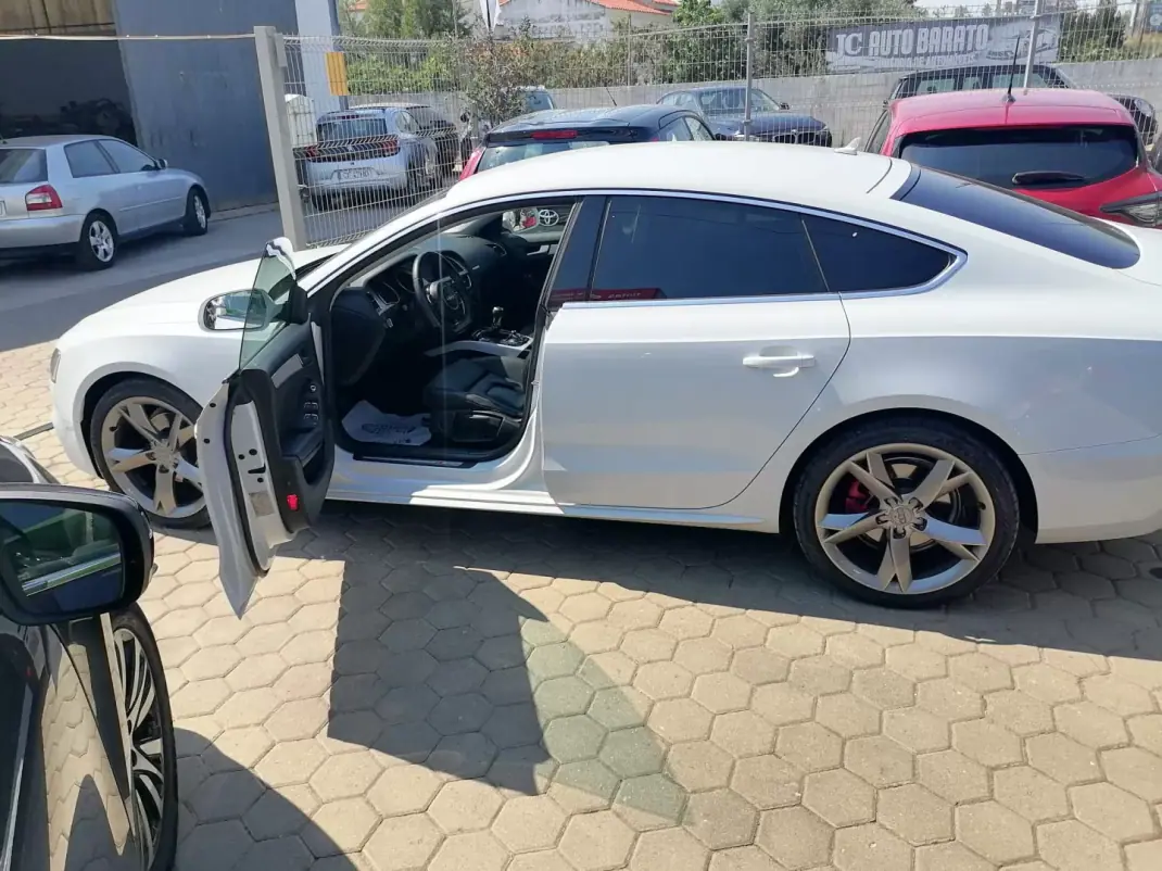 Audi A5 2017 - 26900 EUR, 148111 km - 148111km - foto 7 de 17