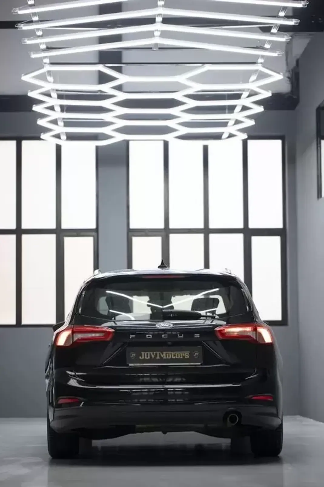 Ford Focus 2021 - 13850 EUR, 196506 km - AUTO.MOTO.pt - 196506km - foto 37 de 42