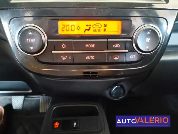 Mitsubishi Space Star 2023 - 14750 EUR, 17503 km - AUTO.MOTO.pt - 17503km - foto 22 de 38