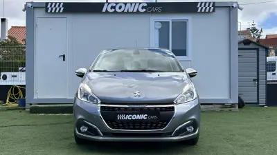 Peugeot 208 2019 - 8990 EUR, 107500 km - 107500km - foto 2 de 31