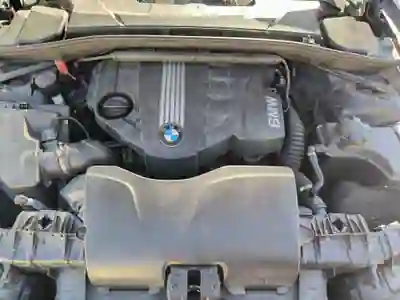 BMW 118 2011 - 10500 EUR, 337000 km - AUTO.MOTO.pt - 337000km - foto 14 de 15