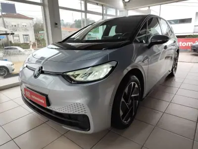 Volkswagen ID.3 2023 - 25950 EUR, 19300 km - AUTO.MOTO.pt - 19300km - foto 5 de 35