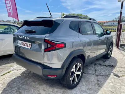 Dacia Duster 2025 - 22950 EUR, 5145 km - AUTO.MOTO.pt - 5145km - foto 7 de 40