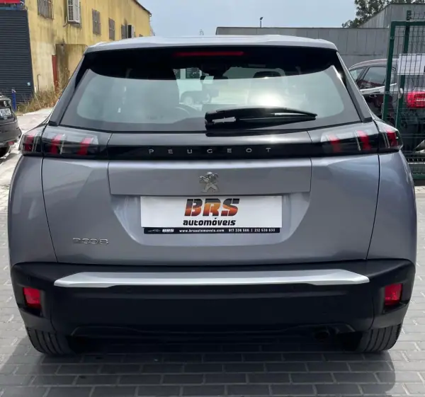 Peugeot 2008 2023 - 19750 EUR, 69580 km - AUTO.MOTO.pt - 69580km - foto 4 de 20