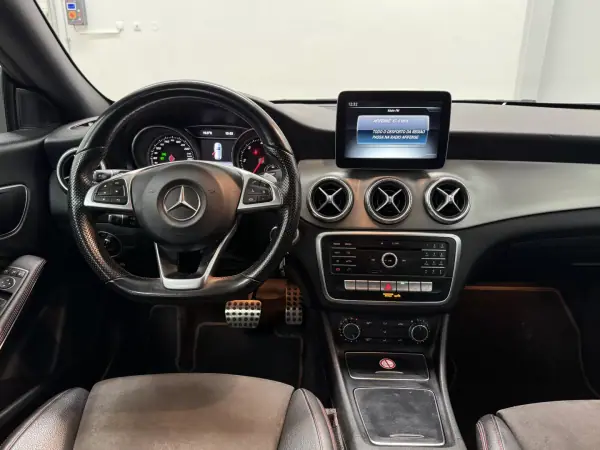 Mercedes-Benz CLA 220 2016 - 19890 EUR, 212000 km - AUTO.MOTO.pt - 212000km - foto 10 de 23