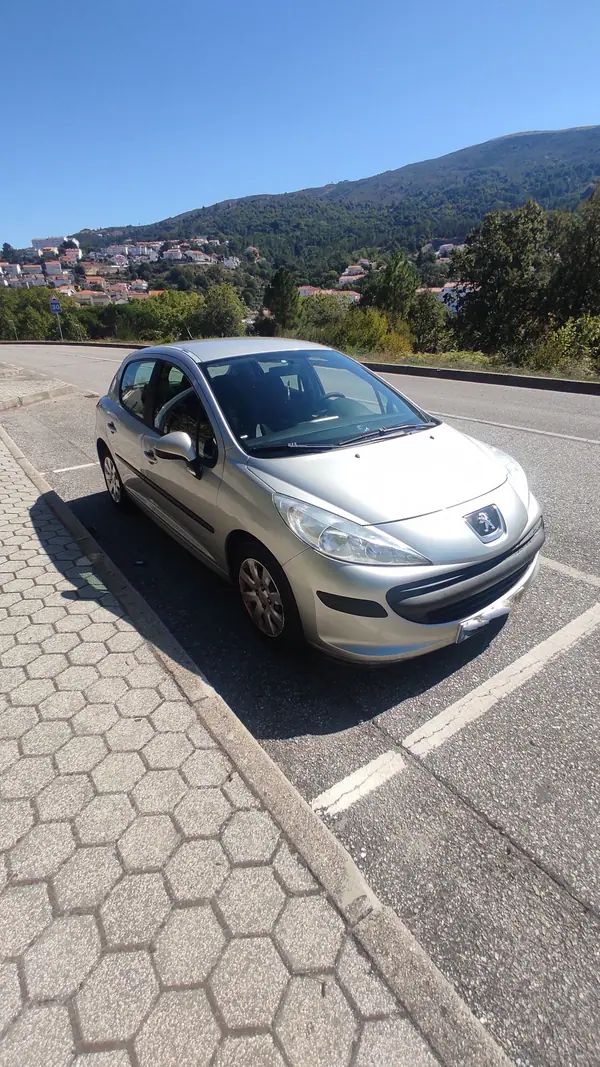 Peugeot 207 2008