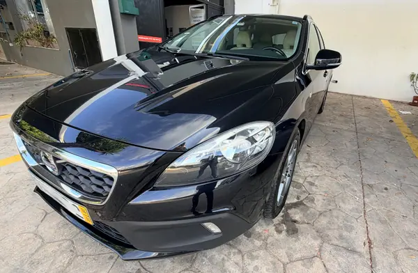 Volvo V40 Cross Country 2014