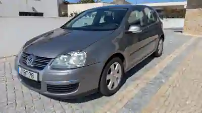 Volkswagen Golf 2006 - 6900 EUR, 216000 km - foto 1 de 7