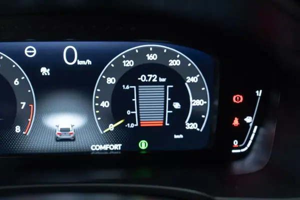 Honda Civic 2025 - 64950 EUR, 6524 km - AUTO.MOTO.pt - 6524km - foto 28 de 53