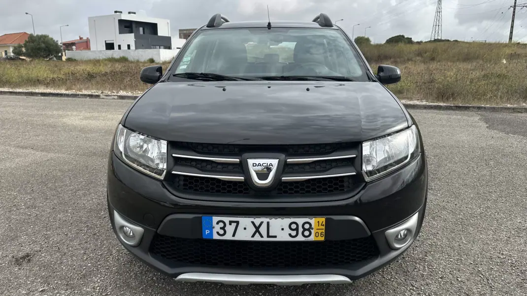 Dacia Sandero 2014 - 6900 EUR, 230000 km - 230000km - foto 10 de 22