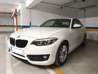 BMW 2 Series 2017 — foto 2 de 9
