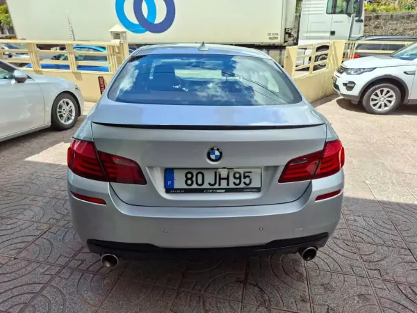 BMW 530e 2010 - 13500 EUR, 335567 km - AUTO.MOTO.pt - 335567km - foto 9 de 27