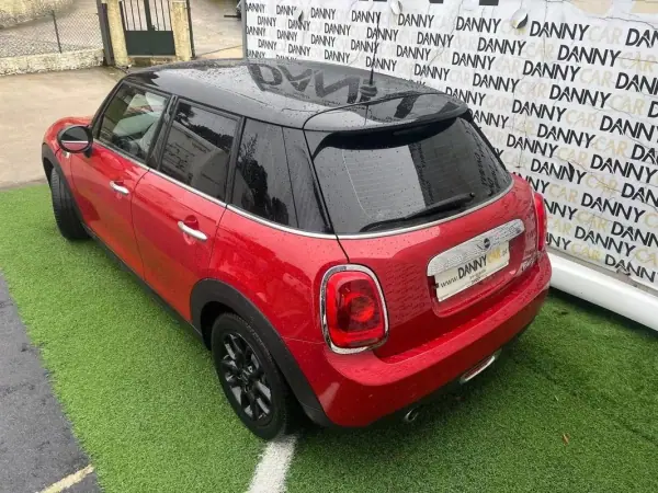 MINI 5 Portas 2015 - 13990 EUR, 90000 km - AUTO.MOTO.pt - 90000km - foto 2 de 11