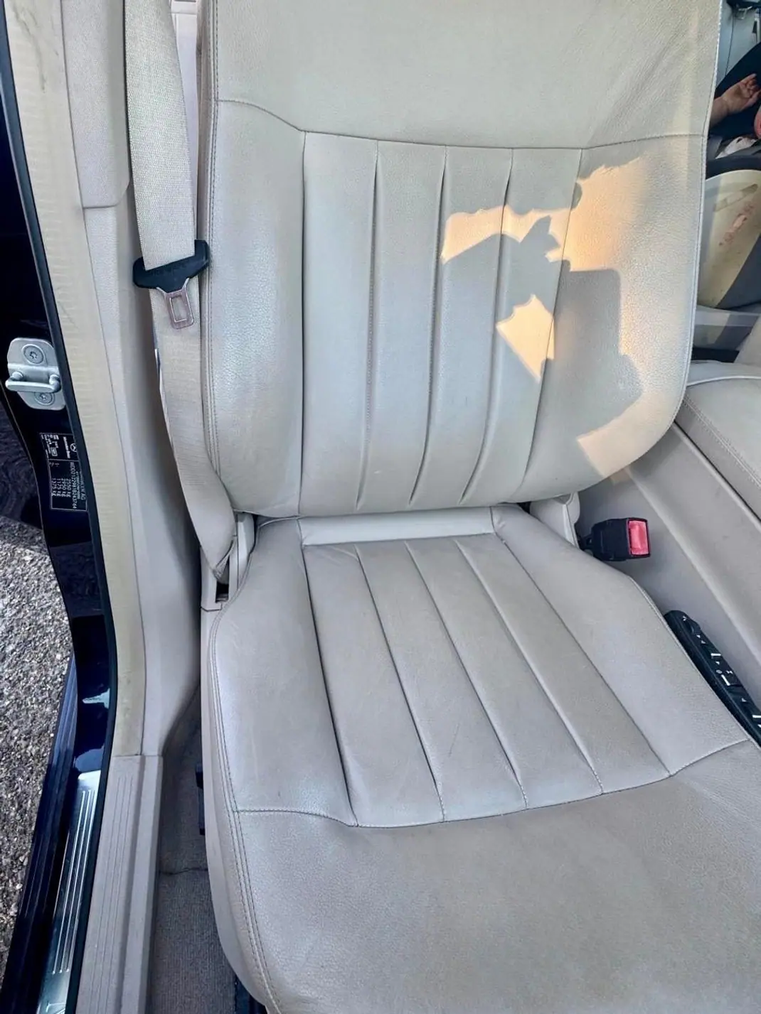 Mercedes-Benz E 300 BLUETEC HYBRID 2015 - 16000 EUR, 253000 km - 253000km - foto 8 de 15