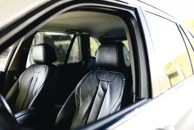 BMW X5 2014 - 26900 EUR, 170000 km - AUTO.MOTO.pt - 170000km - foto 14 de 25