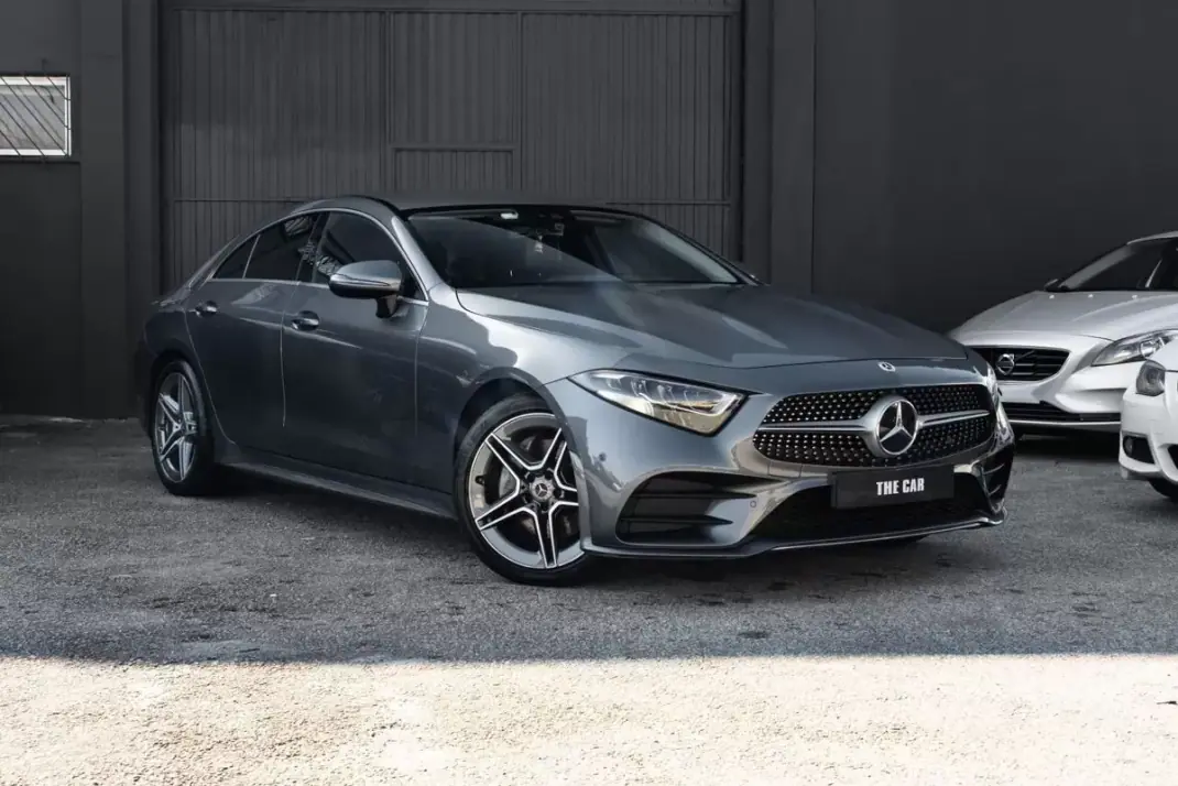 Mercedes-Benz CLS 220 2020 - 52900 EUR, 145000 km - AUTO.MOTO.pt - 145000km - foto 1 de 35