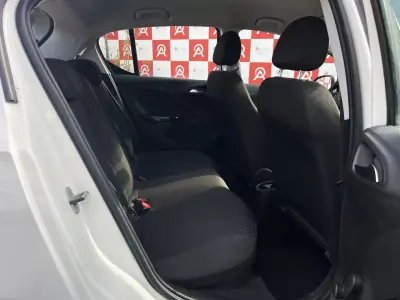 Opel Corsa 2018 - 9990 EUR, 143490 km - AUTO.MOTO.pt - 143490km - foto 17 de 18
