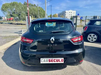 Renault Clio 2019 - 11750 EUR, 89908 km - AUTO.MOTO.pt - 89908km - foto 5 de 24