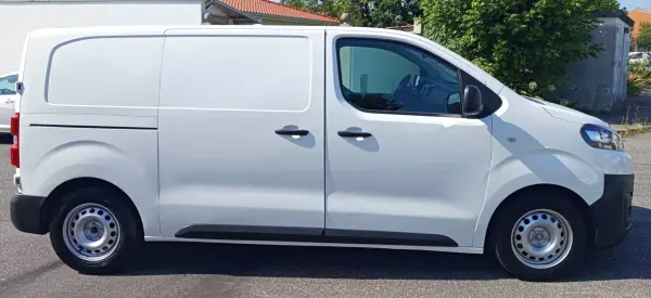 Citroën Jumpy 2021 - 15990 EUR, 89700 km - AUTO.MOTO.pt - 89700km - foto 6 de 20