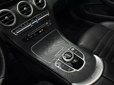 Mercedes-Benz C 220 2017 - 30950 EUR, 148819 km - AUTO.MOTO.pt - 148819km - foto 38 de 44