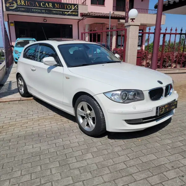 BMW 116 2010 - 8490 EUR, 190000 km - AUTO.MOTO.pt - 190000km - foto 6 de 26