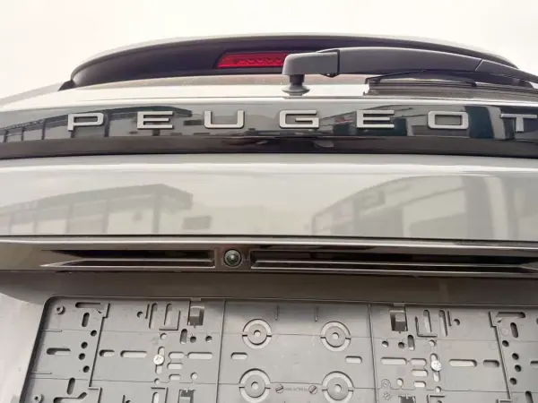 Peugeot 2008 2025 - 19100 EUR, 41751 km - AUTO.MOTO.pt - 41751km - foto 22 de 25