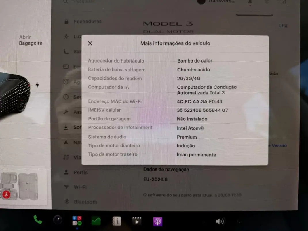 Tesla Model 3 2021 - 29900 EUR, 128000 km - 128000km - foto 11 de 26
