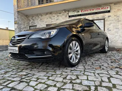 Opel Cascada 2018 - 16900 EUR, 128000 km - AUTO.MOTO.pt - 128000km - foto 18 de 43