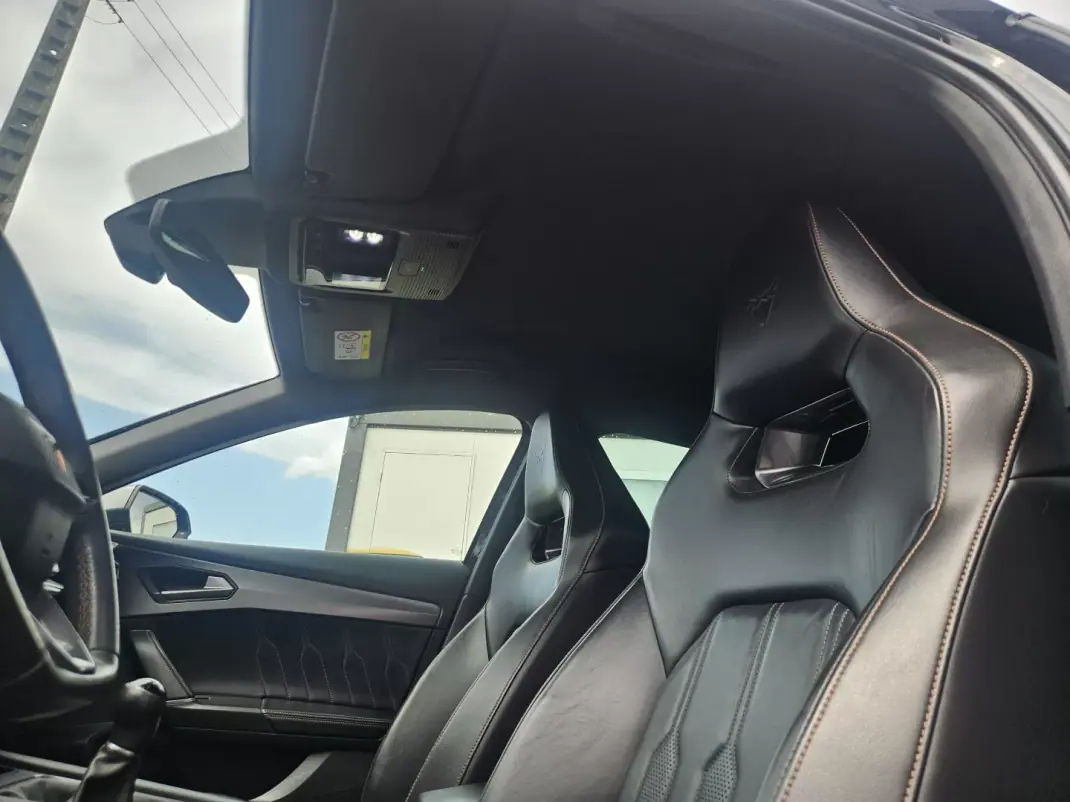 Cupra Formentor 2021 - 25500 EUR, 92701 km - AUTO.MOTO.pt - 92701km - foto 12 de 66