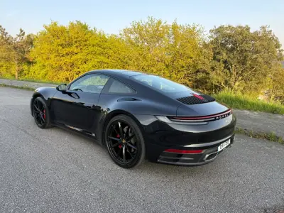 Porsche 911 2020 - 142000 EUR, 55000 km - AUTO.MOTO.pt - 55000km - foto 4 de 7
