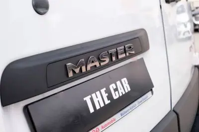 Renault MASTER 2.2DCI CAIXA ABERTA 2023 - 22750 EUR, 166000 km - AUTO.MOTO.pt - 166000km - foto 18 de 20