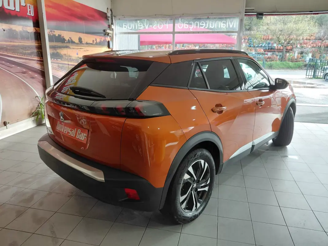 Peugeot e-2008 2020 - 16800 EUR, 98000 km - AUTO.MOTO.pt - 98000km - foto 3 de 23