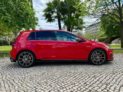 Volkswagen Golf 2019 - 31990 EUR, 110300 km - AUTO.MOTO.pt - 110300km - foto 9 de 38