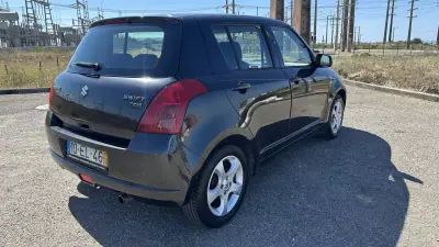 Suzuki Swift 2007 - 3250 EUR, 260000 km - 260000km - foto 6 de 9