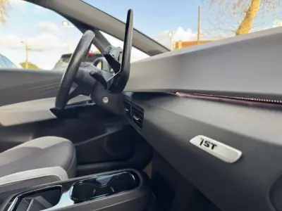 Volkswagen ID.3 2020 - 19500 EUR, 94000 km - AUTO.MOTO.pt - 94000km - foto 39 de 44