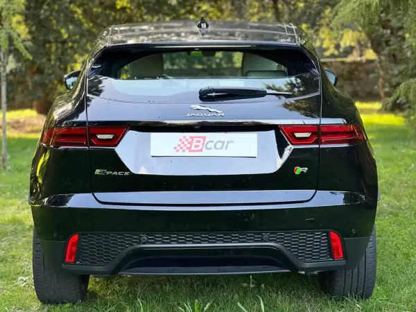 Jaguar E-Pace 2018 - 29750 EUR, 77000 km - AUTO.MOTO.pt - 77000km - foto 8 de 53