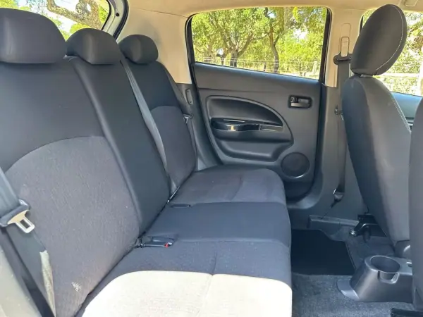 Mitsubishi Space Star 2018 - 8450 EUR, 88000 km - AUTO.MOTO.pt - 88000km - foto 10 de 12