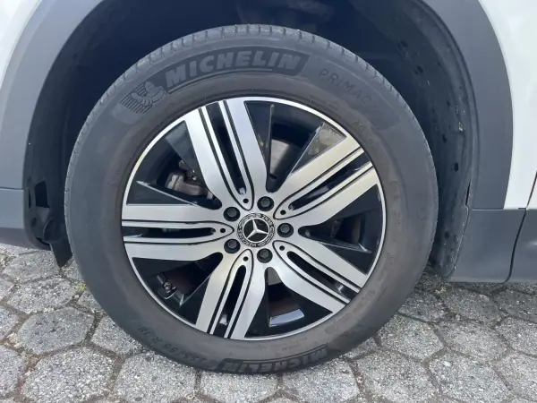 Mercedes-Benz EQB 2022 - 32900 EUR, 150000 km - AUTO.MOTO.pt - 150000km - foto 6 de 15